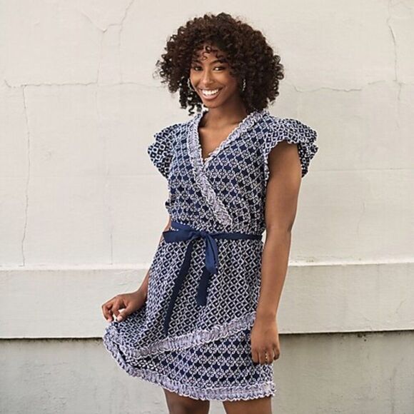 EXPRESS Printed Lace Trim Belted Wrap Dress in Navy Eyelet SZ XS - Picture 4 of 6